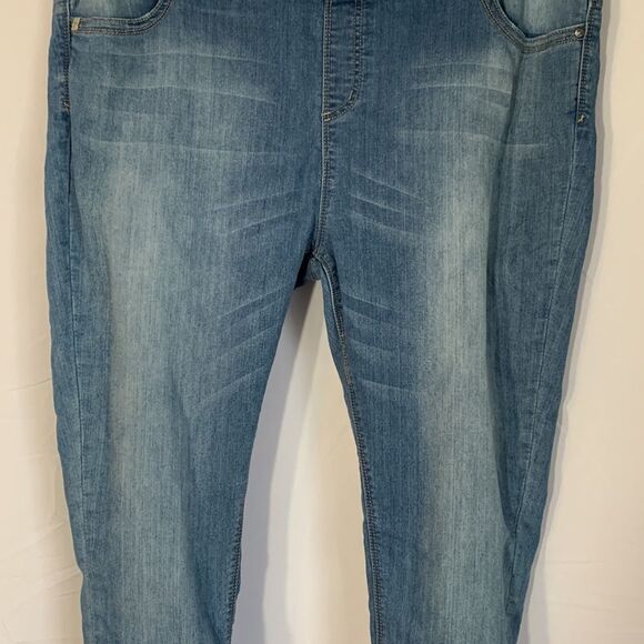 Lola Light Blue Anna MLB Mid Rise Stretchy Skinny Jeans - Picture 2 of 14